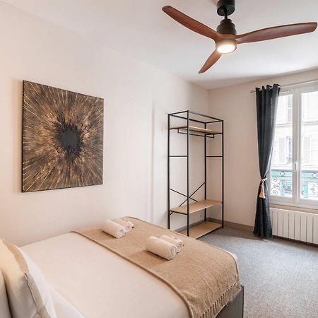 Family Apartment In Paris Exterior photo