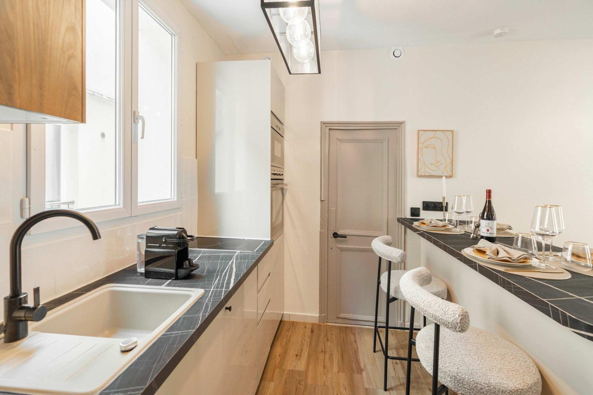 Family Apartment In Paris Exterior photo
